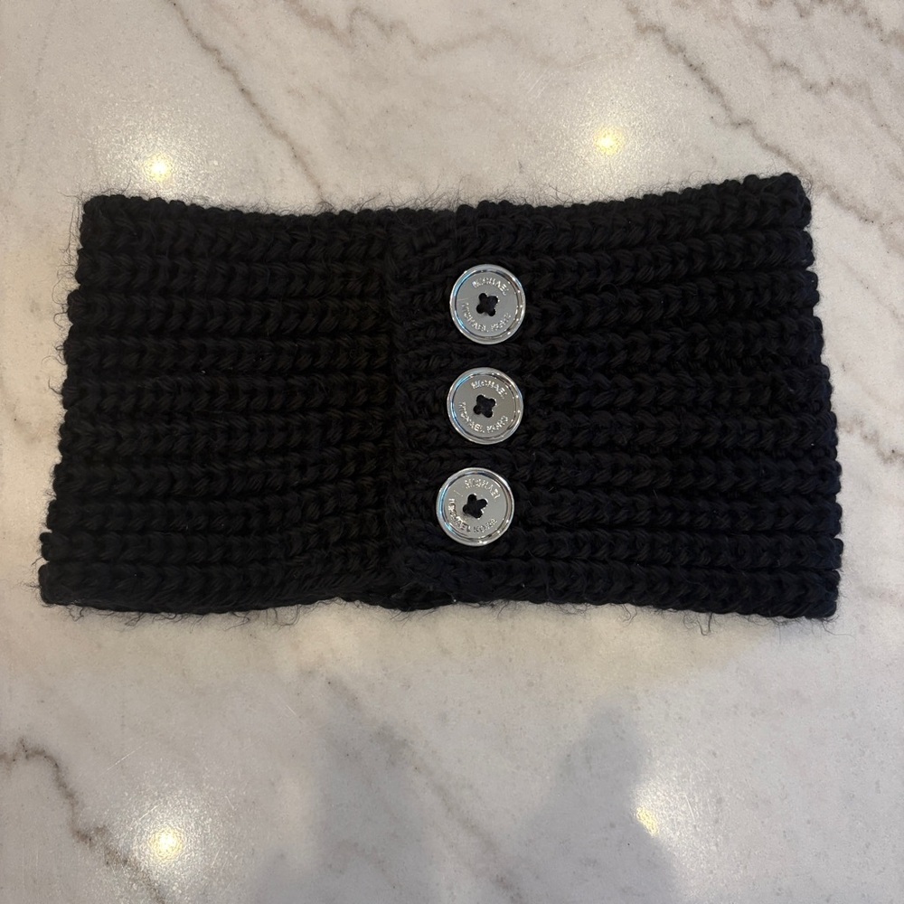 3/$15 Michael Kors Black Knit Neck-warmer